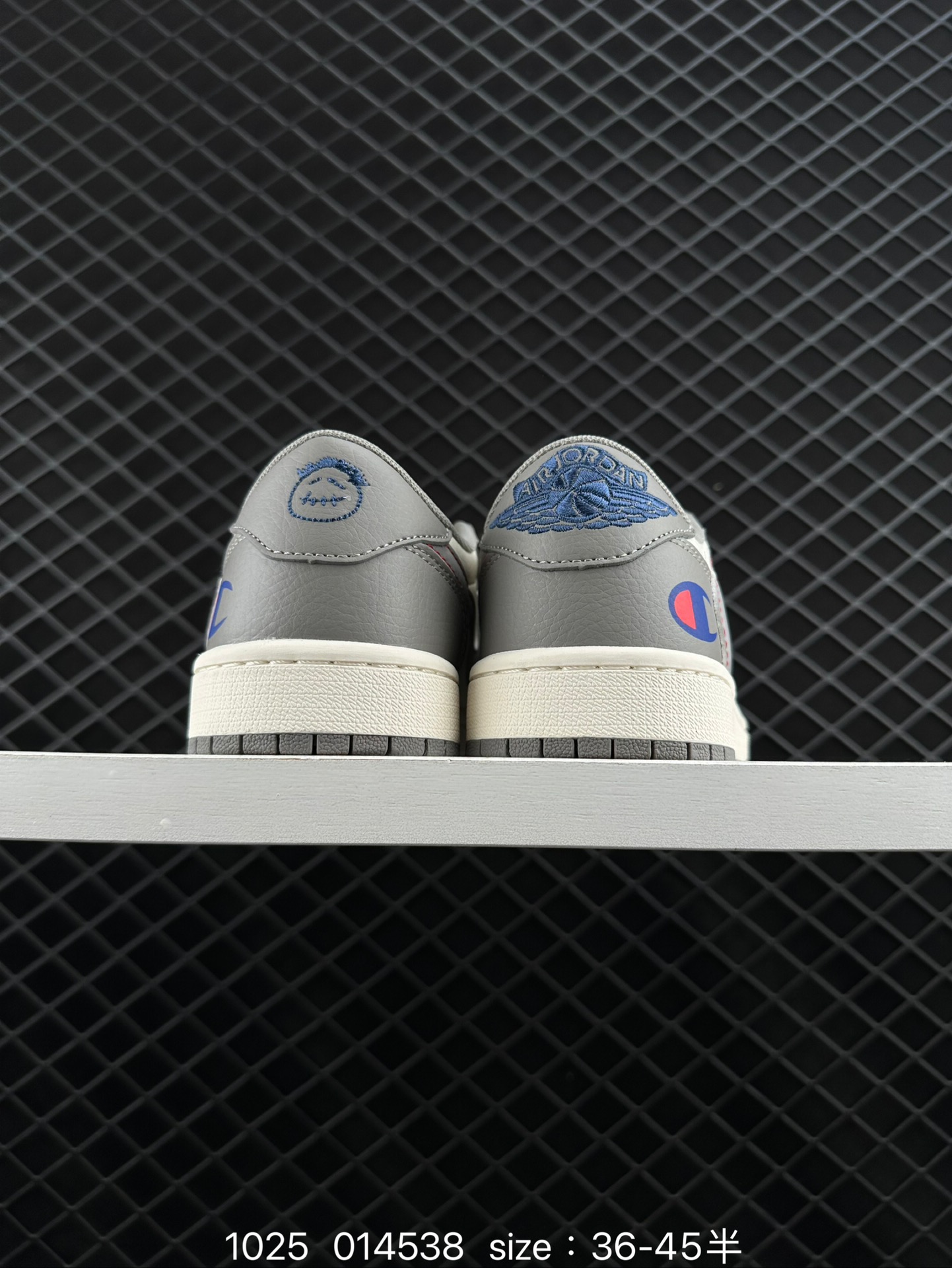 Travis Scott x Air Jordan 1 ” Reverse Mocha “